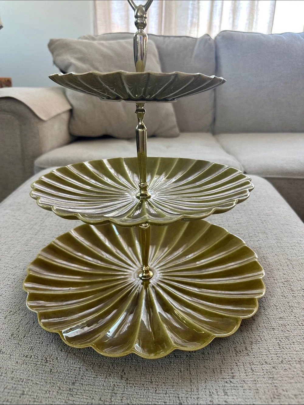 Vintage MCM California Pottery 3-Tier Serving Stand - Pearlized Olive Gold- C603
